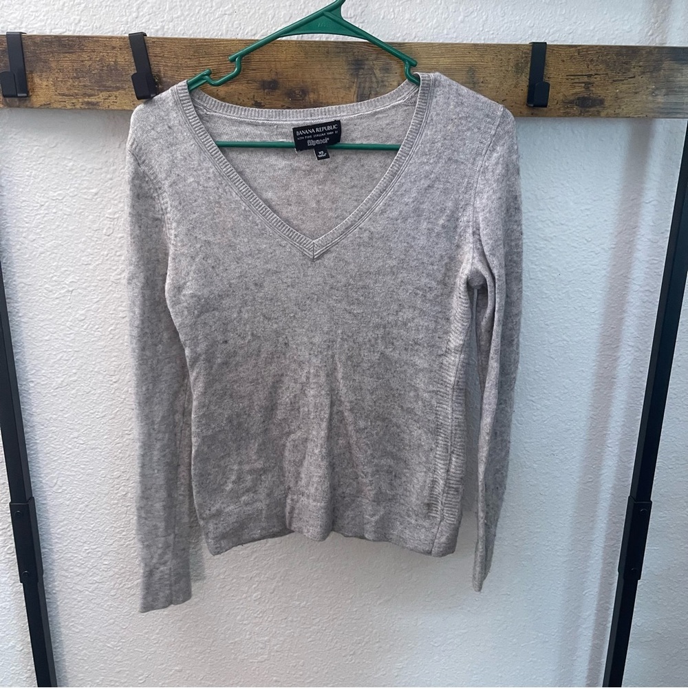 Banana Republic Gray V-Neck Sweater